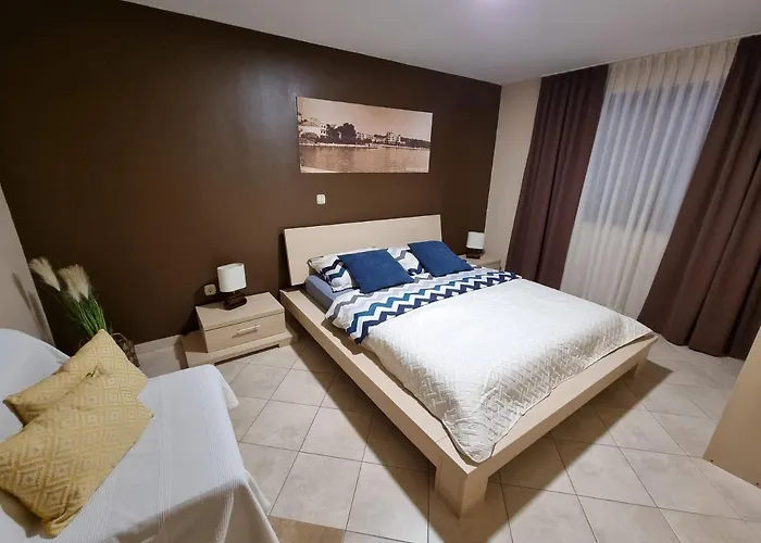 M&m * ビオグラード・ナ・モル