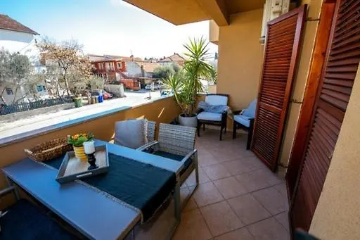 M&m Apartamento *